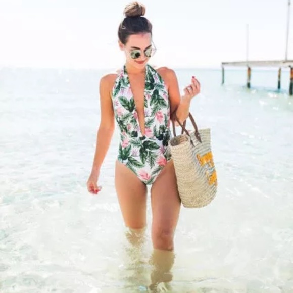 boutique Other - deep v neck monokini